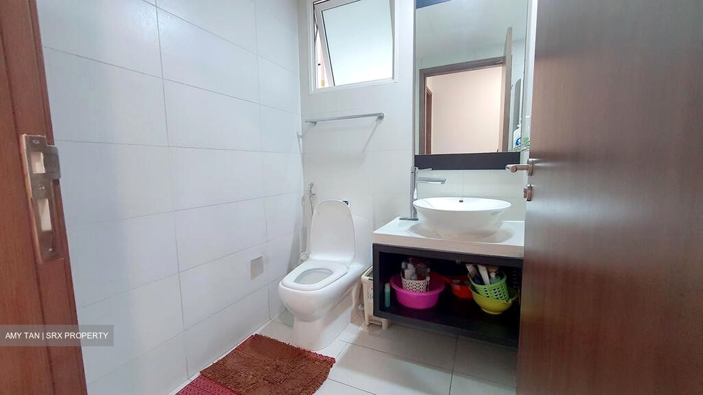 1 Canberra (D27), Condominium #578583541